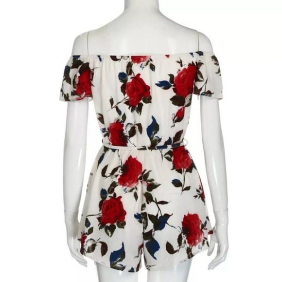 BOGO 1/2 OFF | Sexy Rose 🥀 Romper - Picture 3 of 6